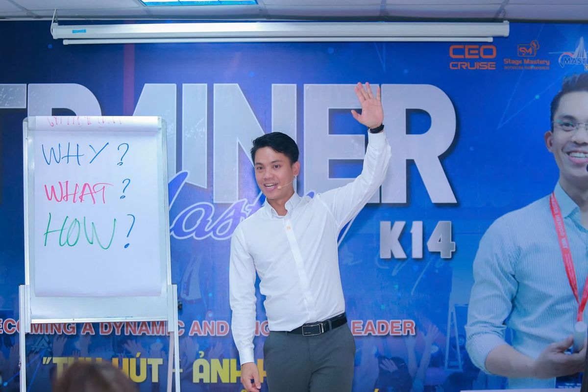 Lê Văn Cương đứng lớp Trainer Mastery khoá 14